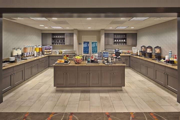 Breakfast area